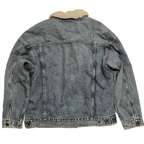 NWT AMERICAN EAGLE Denim Jacket Sz MEDIUM Sherpa Lined #872547 - Picture 2 of 4